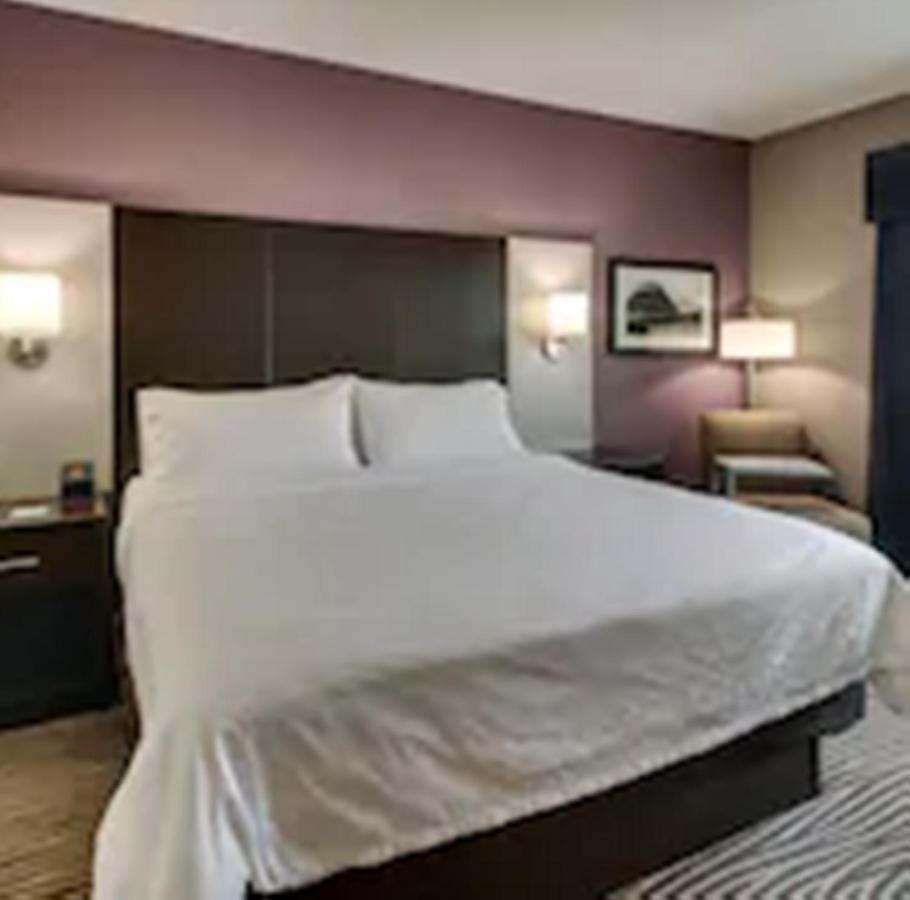 Holiday Inn Express & Suites Cheektowaga North East By Ihg المظهر الخارجي الصورة