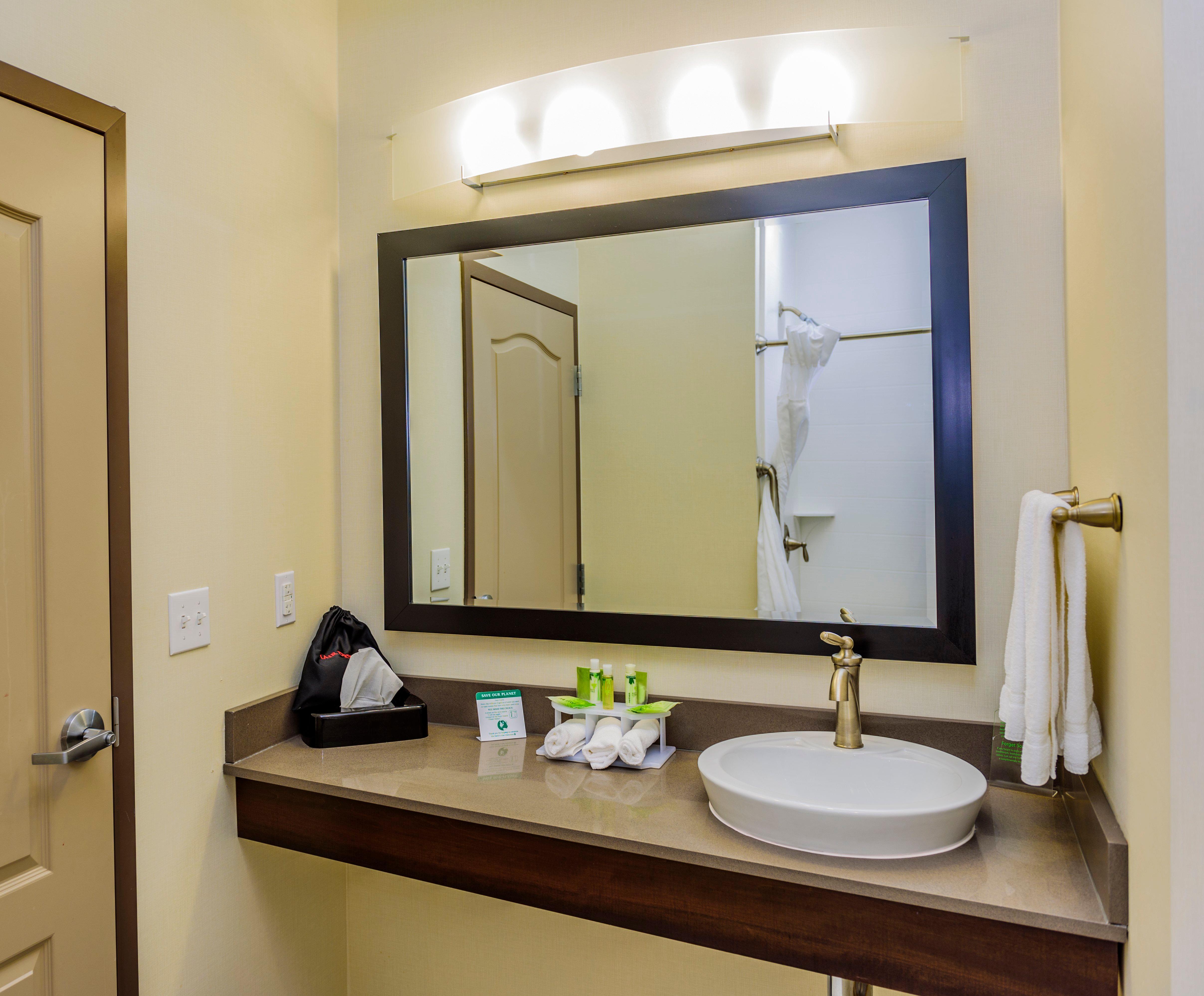 Holiday Inn Express & Suites Cheektowaga North East By Ihg المظهر الخارجي الصورة
