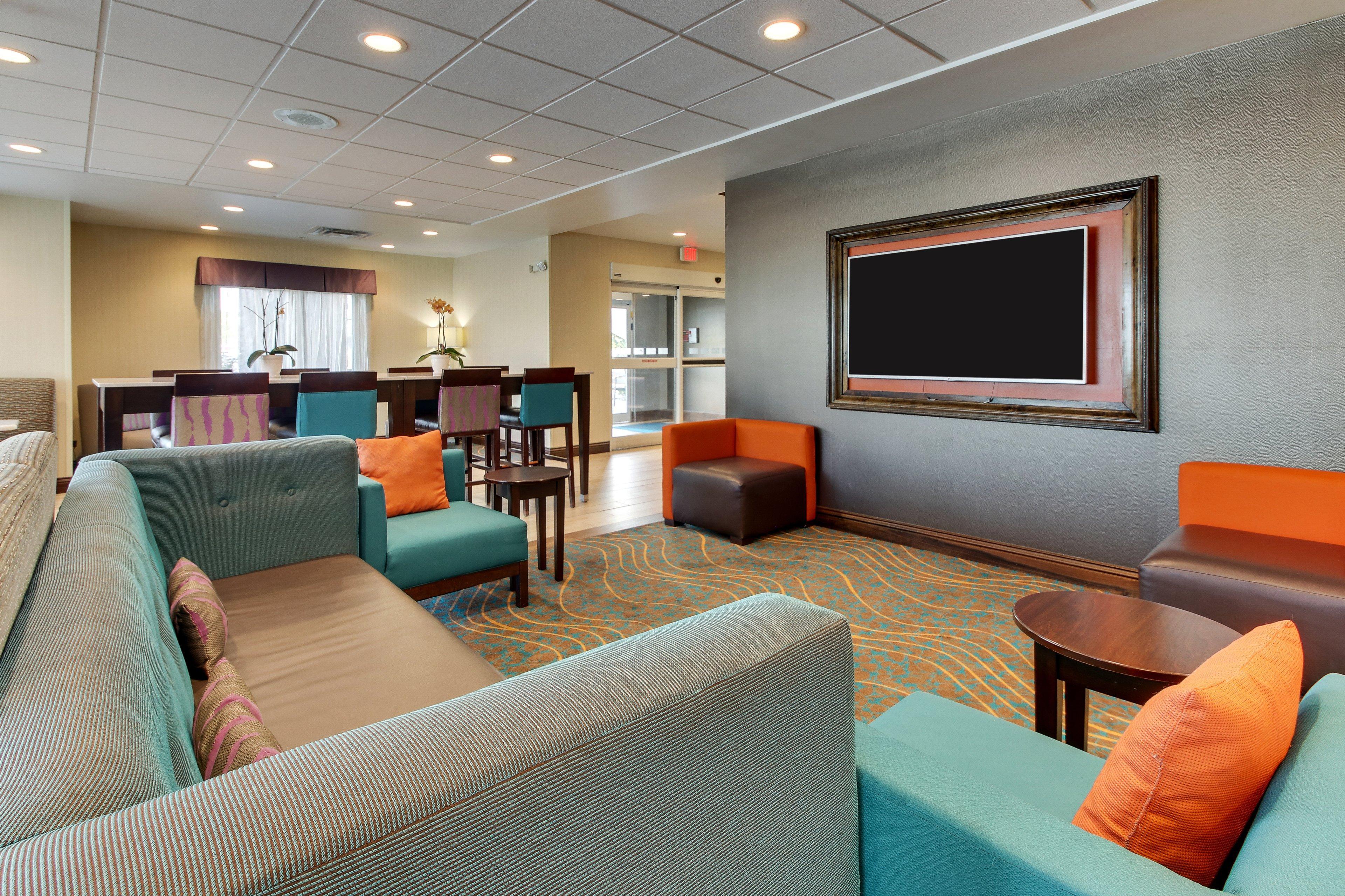 Holiday Inn Express & Suites Cheektowaga North East By Ihg المظهر الخارجي الصورة