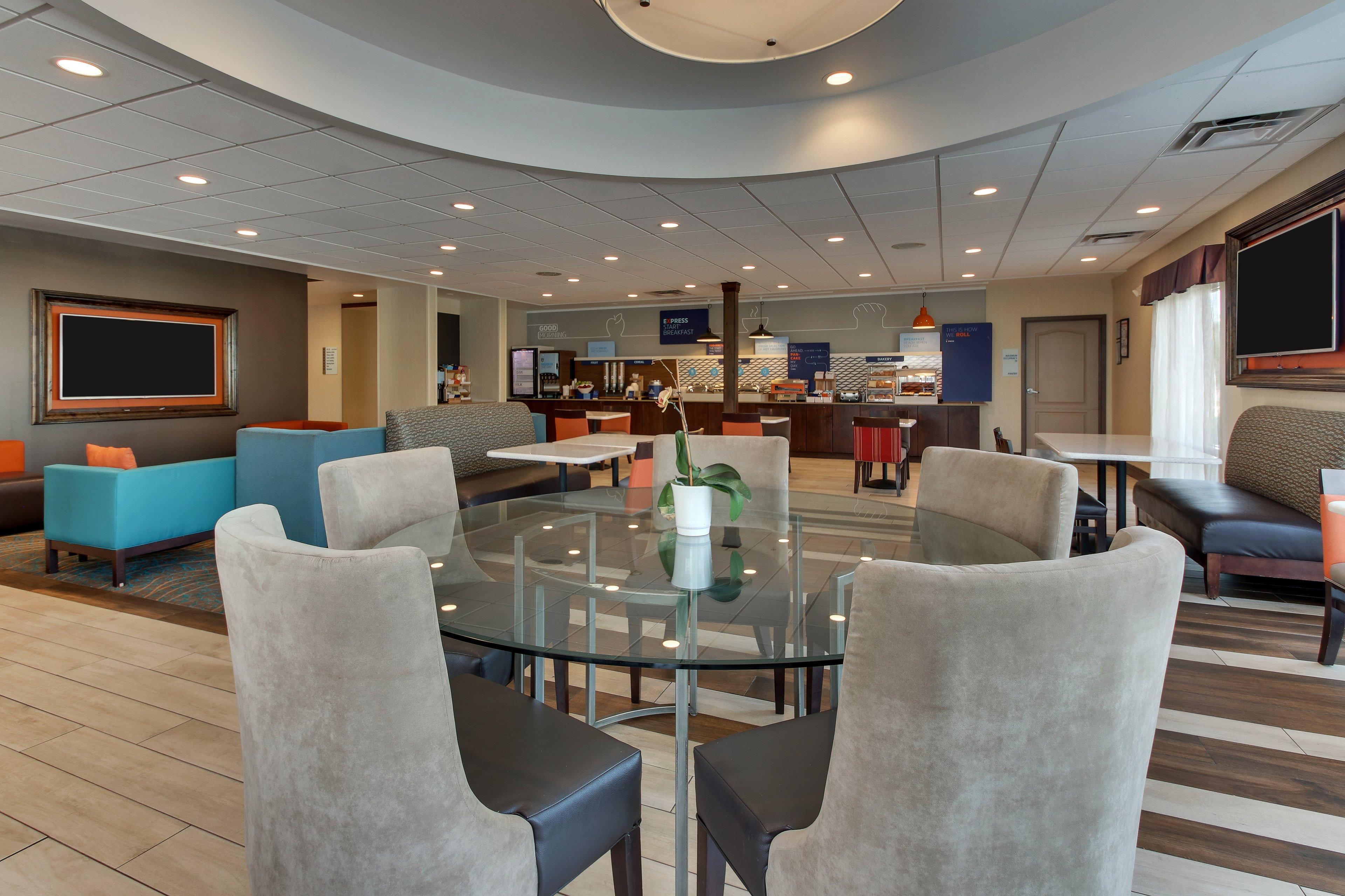 Holiday Inn Express & Suites Cheektowaga North East By Ihg المظهر الخارجي الصورة