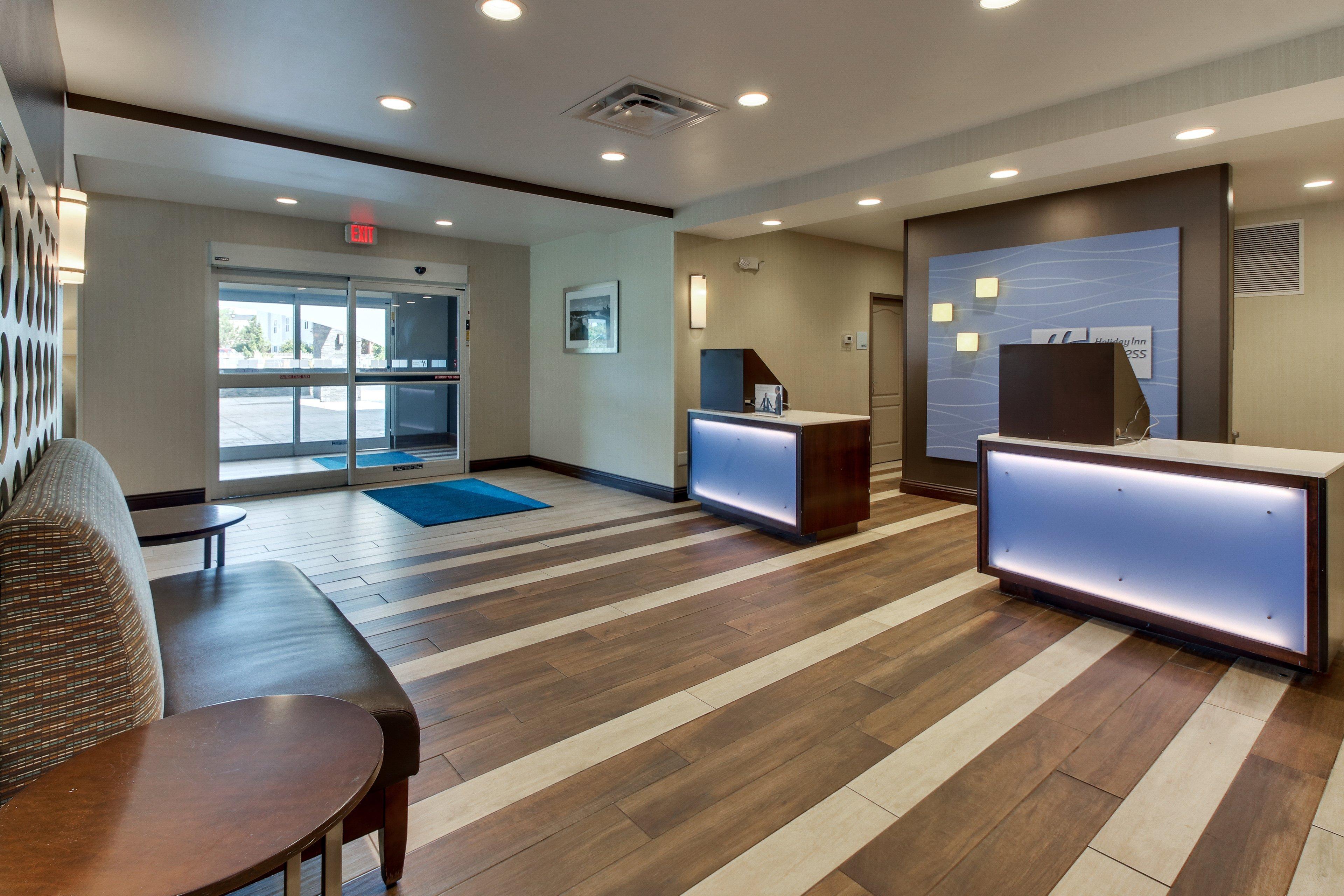 Holiday Inn Express & Suites Cheektowaga North East By Ihg المظهر الخارجي الصورة