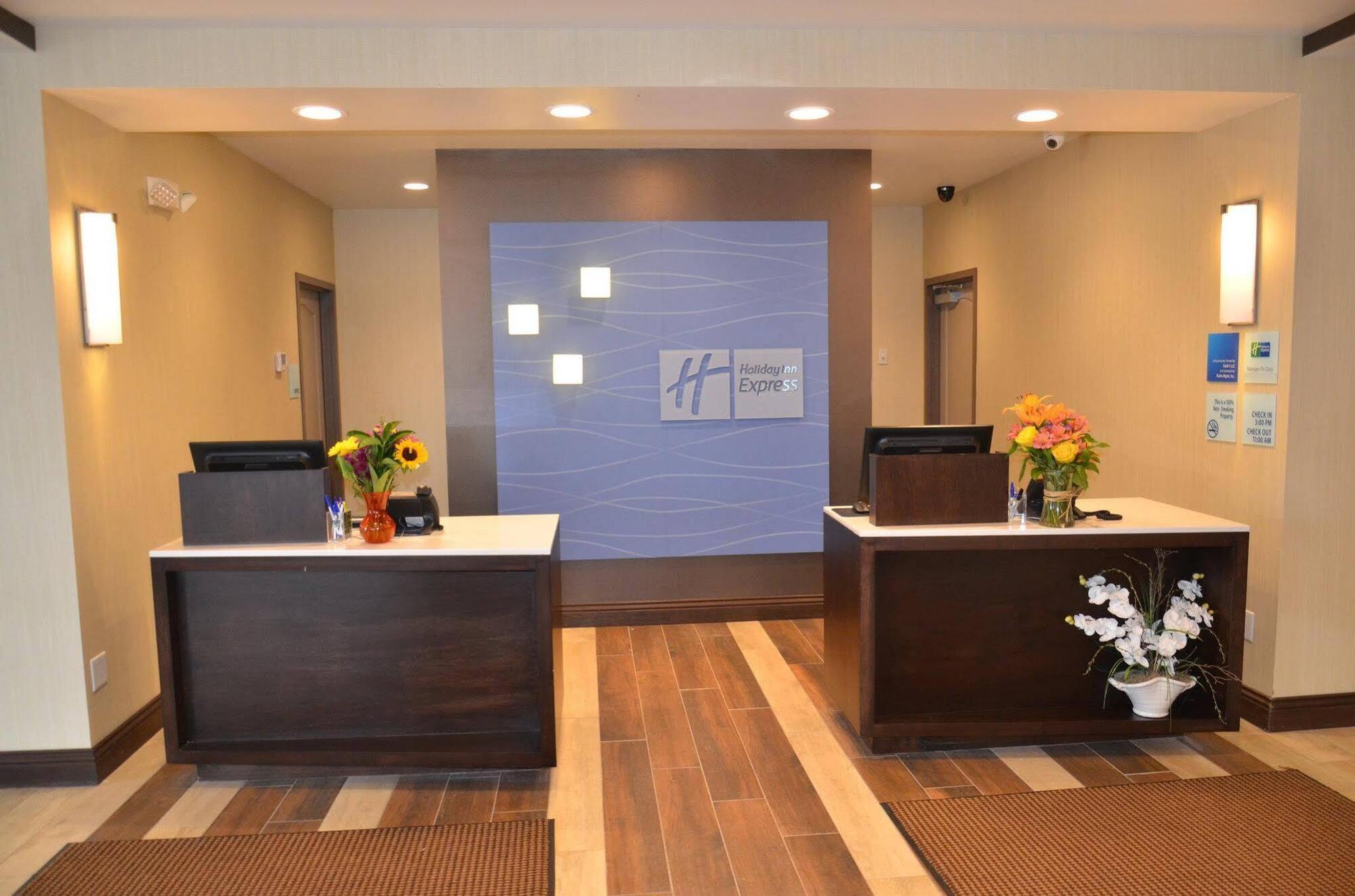 Holiday Inn Express & Suites Cheektowaga North East By Ihg المظهر الخارجي الصورة